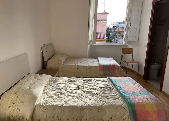 Apartment Casa Per Ferie Elena Guerra Rom